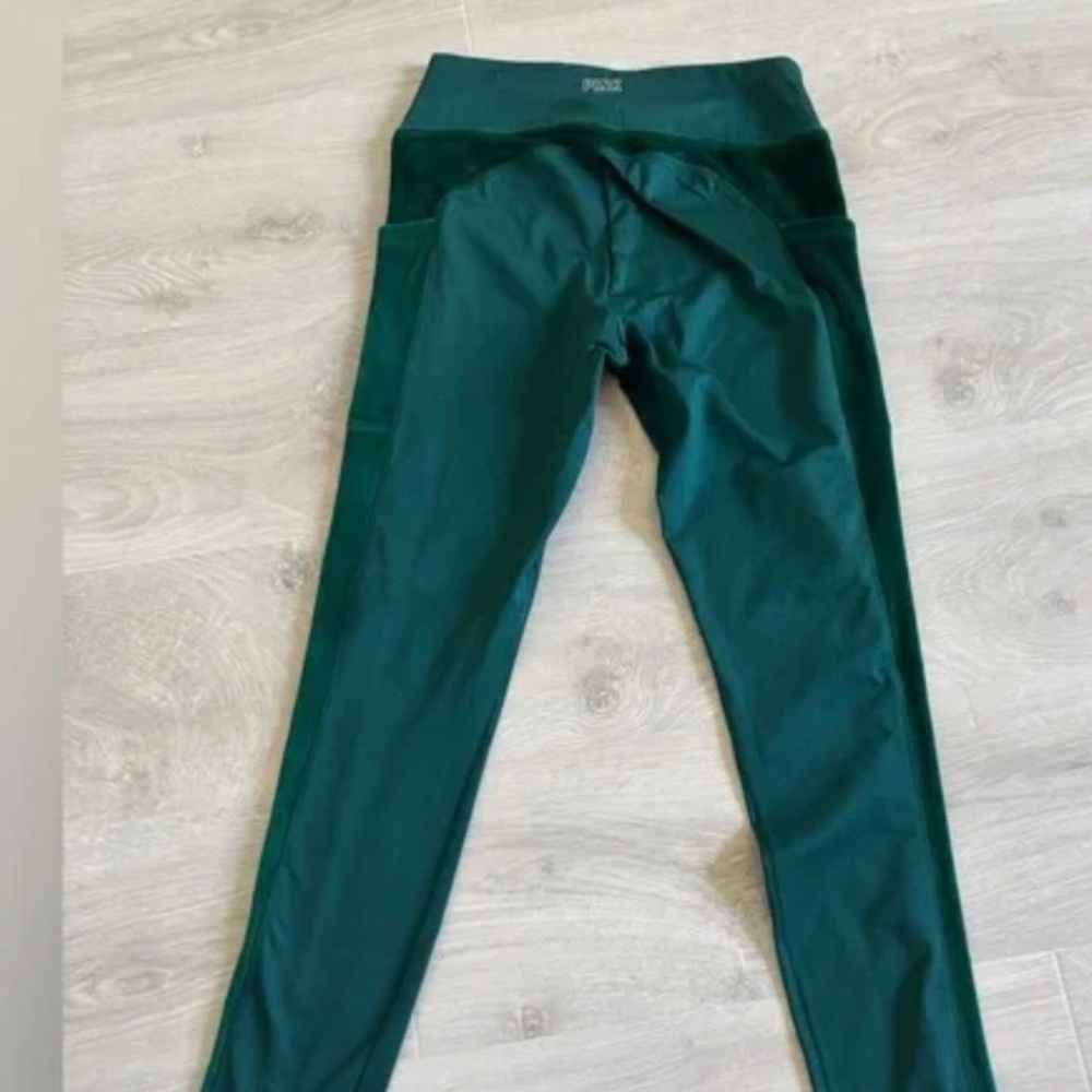 Pink Victorias Secret leggings With Velvet Detail Rare!